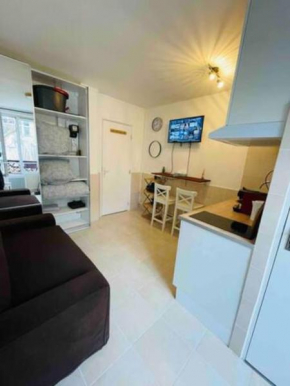 Studio - République - Canal Saint Martin - La villette - 2 pers